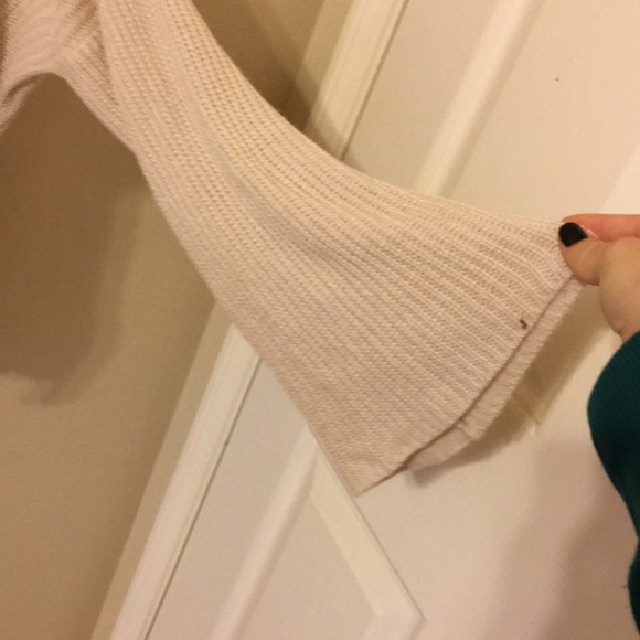 loose sweater - Picture 2 of 2